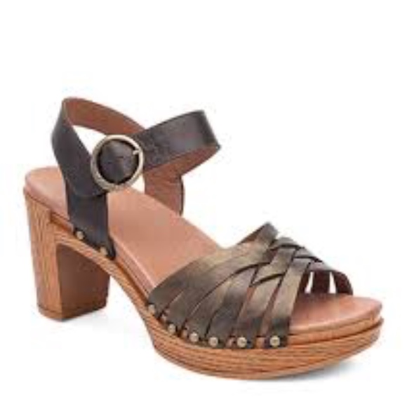 Dansko Shoes - Dansko Dawson Metallic Old Gold BRAND NEW